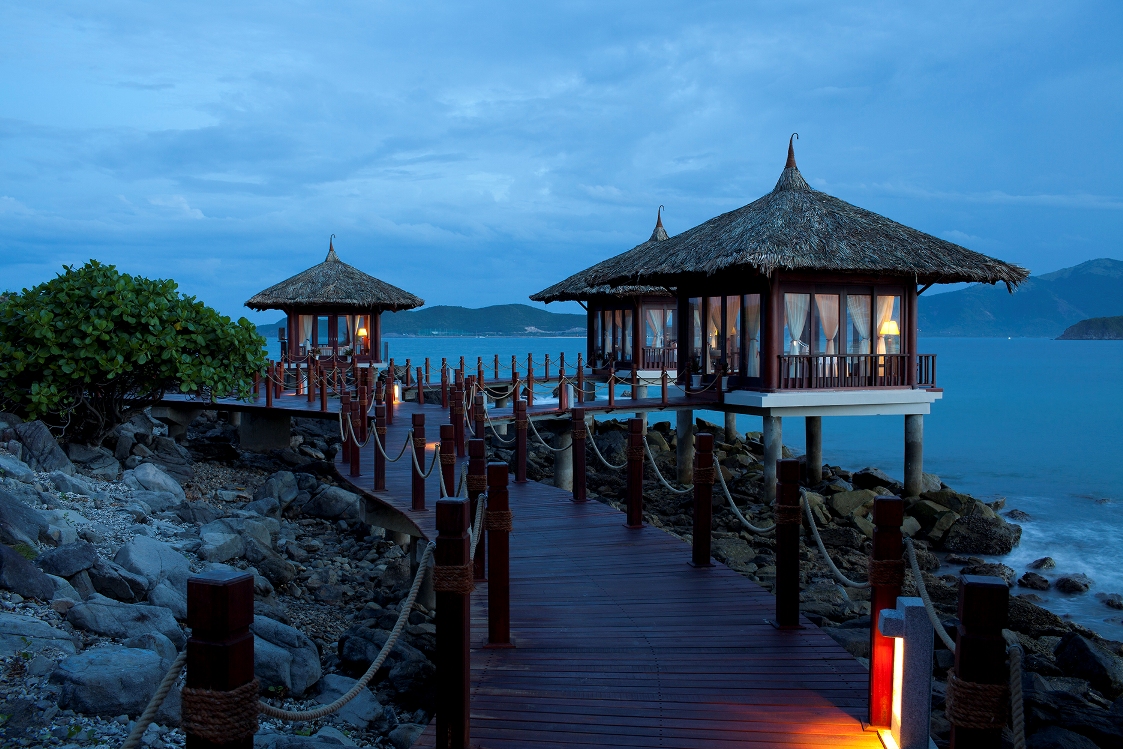 Vietnam: Vinpearl Luxury Nha Trang On The World’s Top Luxury Resorts ...